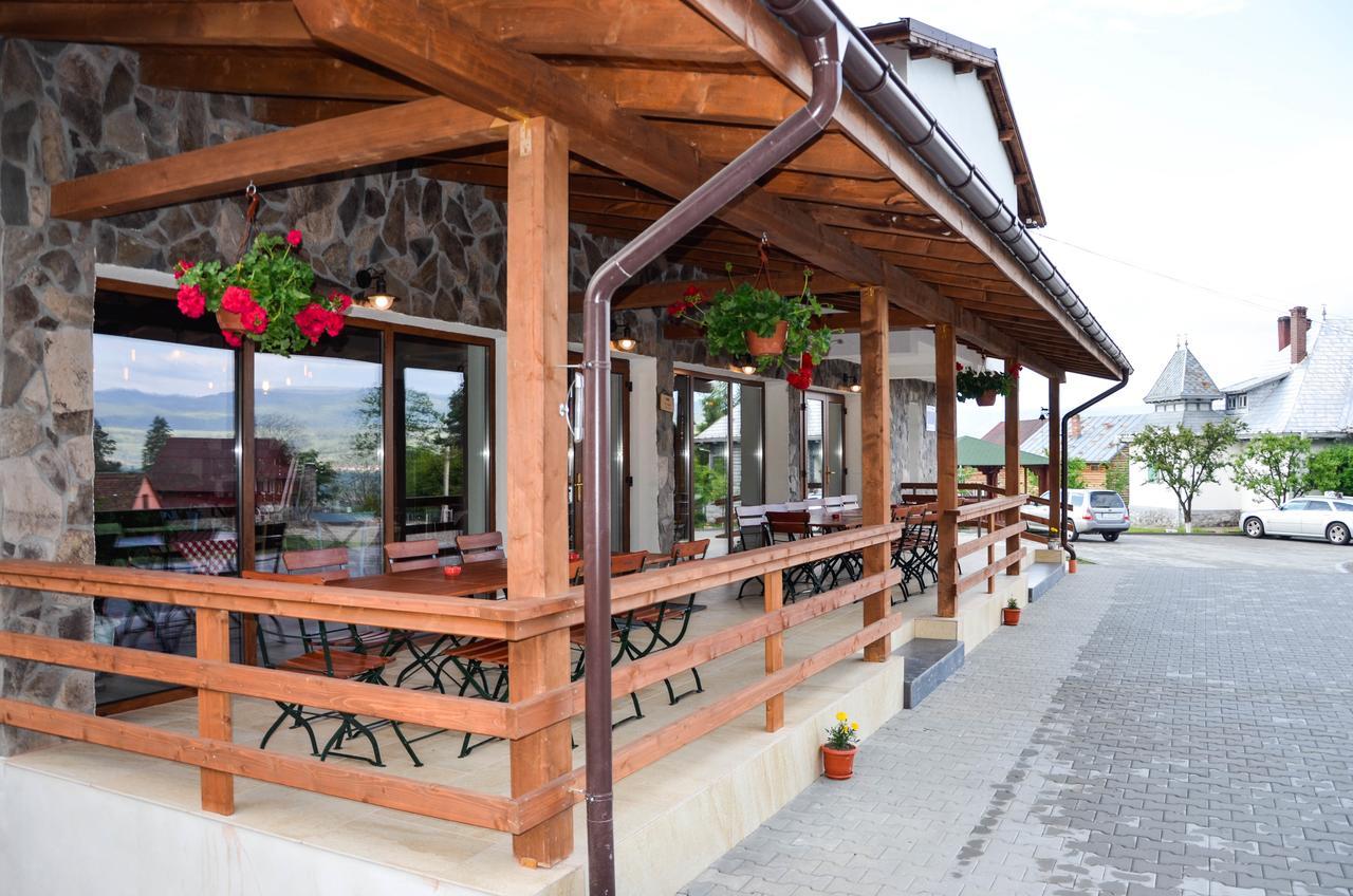 Pensiunea Banffy Topliţa Exterior foto
